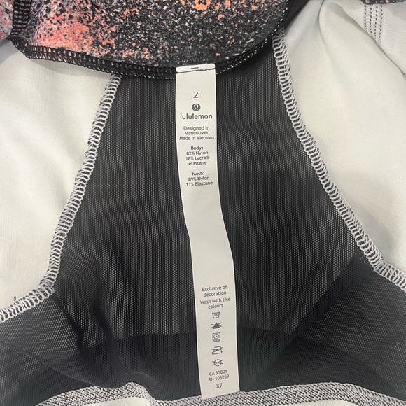 Lululemon Define Jacket - Picture 3 of 4